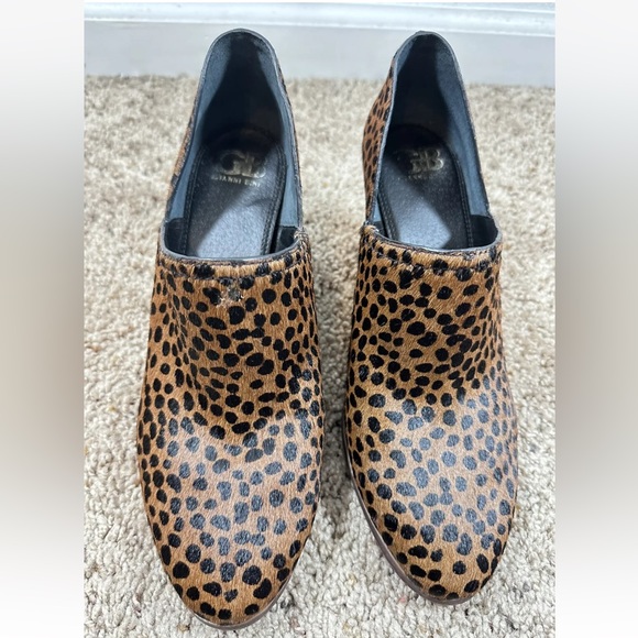 Gianni Bini Drive In Cheetah Animal Print Dyed Calf Hair Heels Walnut Brown 8M - Picture 2 of 11